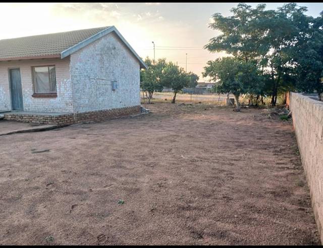 2 BEDROOM HOUSE FOR SALE IN SOSHANGUVE GG
